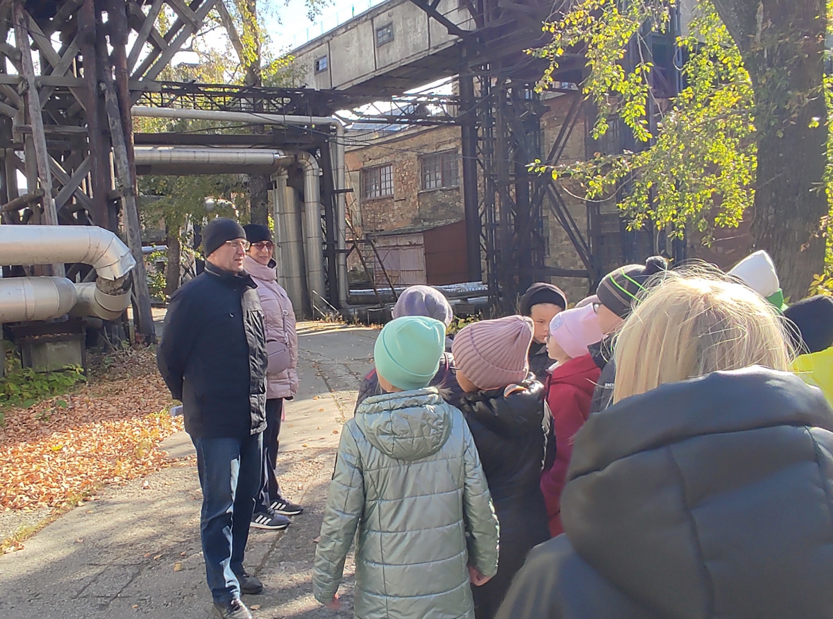 После познавательной экскурсии ребяат получили памятные сувениры.